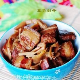 红烧肉黄花菜