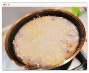 东北酸菜炖肉（超详细步骤，3碗米饭都不够）的做法 步骤5