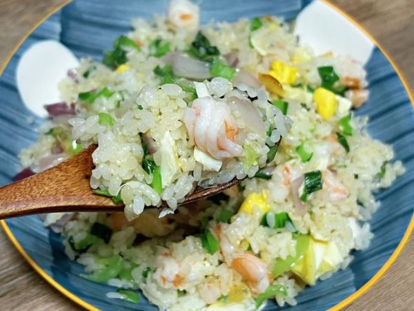 蝦仁青菜蛋炒飯的做法