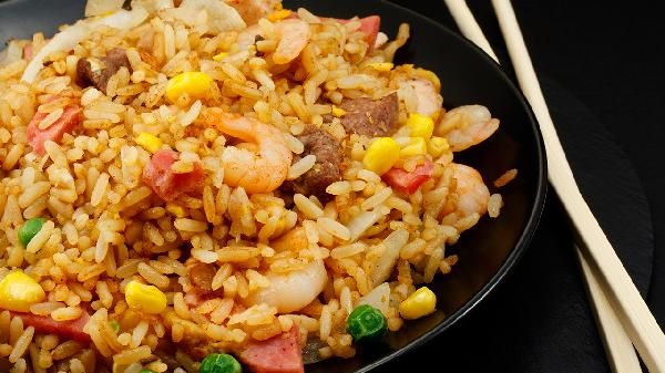 减肥晚餐吃蛋炒饭会胖吗?