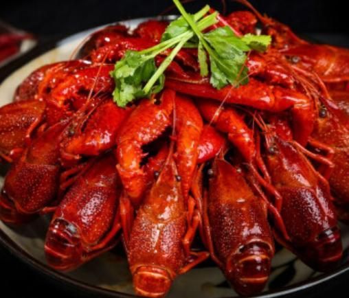 怀孕后孕妈要管住嘴，这9类食物再馋也不要吃，全是为了胎儿好