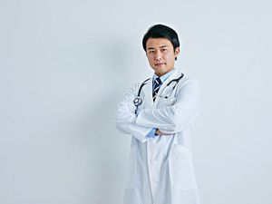 上海陆毅医生简介-擅长体型雕塑、鼻部、眼部整形、隆胸、形、私密整形等-网友反馈