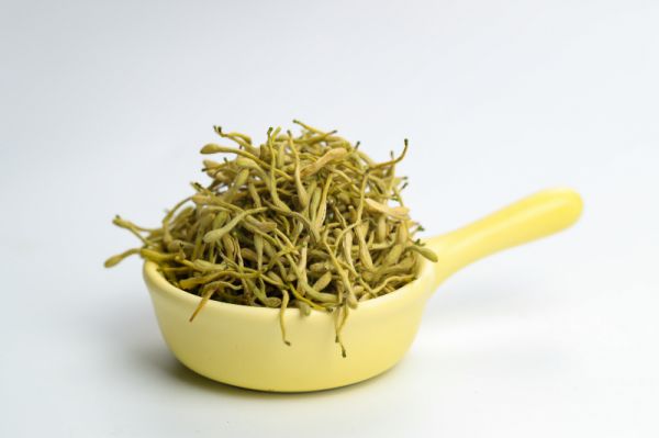 喝什么茶解毒效果最好 - 10 种最有效的中草药茶