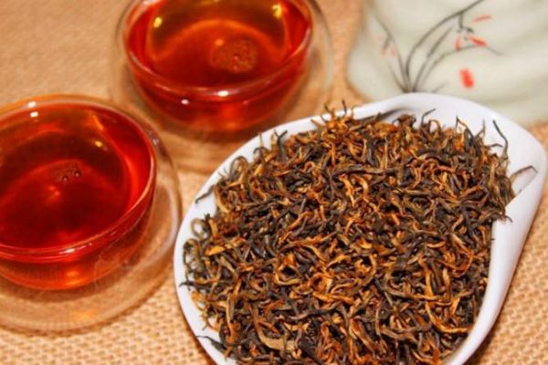 红茶神奇功效：喝红茶去油腻真的有效吗？
