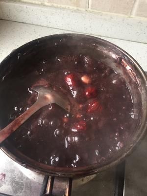 營養(yǎng)黑米粥的做法 步驟1