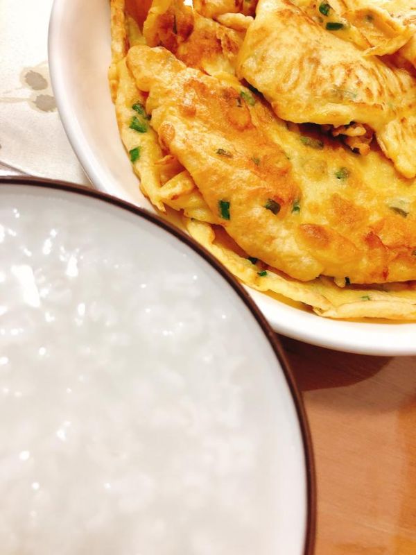 五分鐘吃上美味雞蛋煎餅的做法