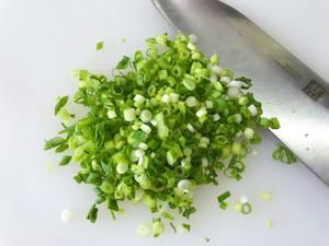 雞蛋煎餅在家做?又香又軟?簡單零失敗的做法 步驟2
