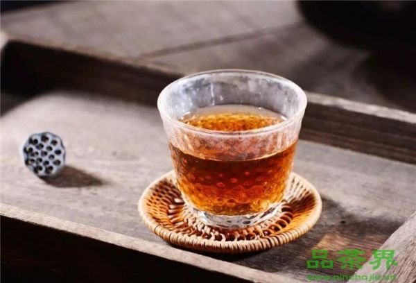 飲茶的功效，超過很多保健品，甚至不輸給藥？