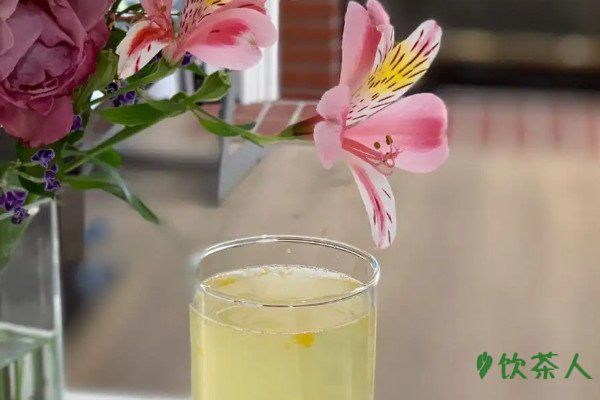 蜂蜜泡水溫度多少最好，水溫控制在40-60度為宜