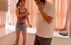 太现实了！女子相亲发现对方是房东儿子，主动把他给扑倒