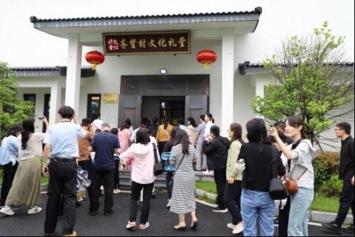 动态简讯-柯桥区疾控-周佳颖-河南疾控系统来柯桥区学习考察健康素养进农村文化礼堂工作409.JPG