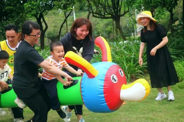 親子游攻略：全家健康出行指南，讓旅途成為養(yǎng)生課堂
