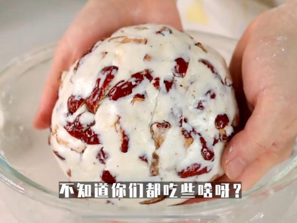 純奶手撕吐司的做法 步驟1