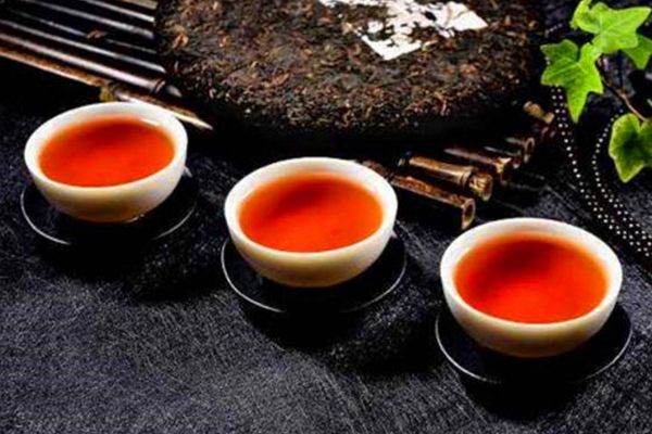普洱茶的十大功效，長(zhǎng)期喝普洱茶的好處