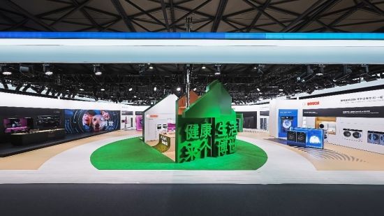 電視螢?zāi)划?huà)面 AI 生成的內(nèi)容可能不正確。