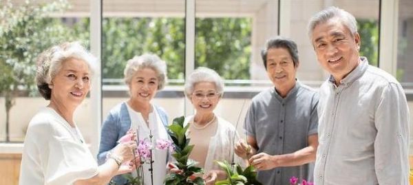 78歲老人喝水有講究，4個(gè)習(xí)慣藏長壽秘訣，你家老人做對(duì)了嗎？