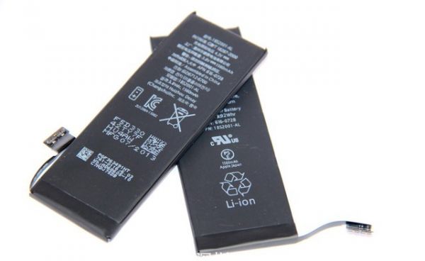 蘋果強(qiáng)推官換電池服務(wù)：否則電池健康服務(wù)將不可用 