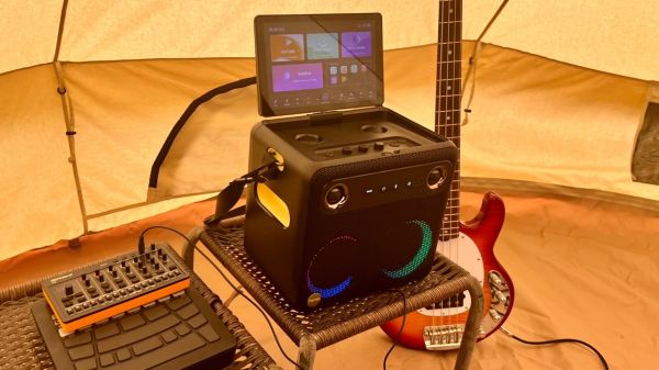 Ikarao Break X2 karaoke machine
