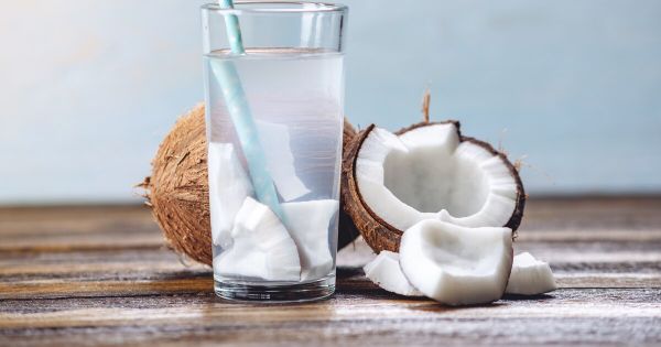 agua de coco y salud natural