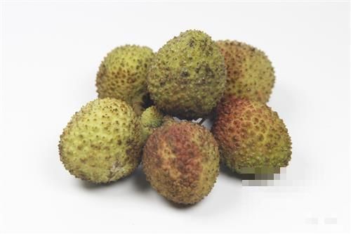 荔枝有哪些營養(yǎng)？食用荔枝的功效與作用