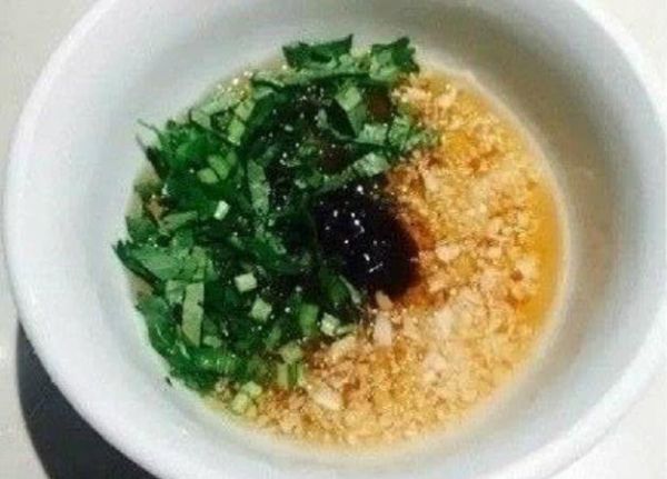 吃火鍋就怕蘸料沒調(diào)好，8種火鍋蘸料攻略，吃火鍋不擔(dān)心蘸料
