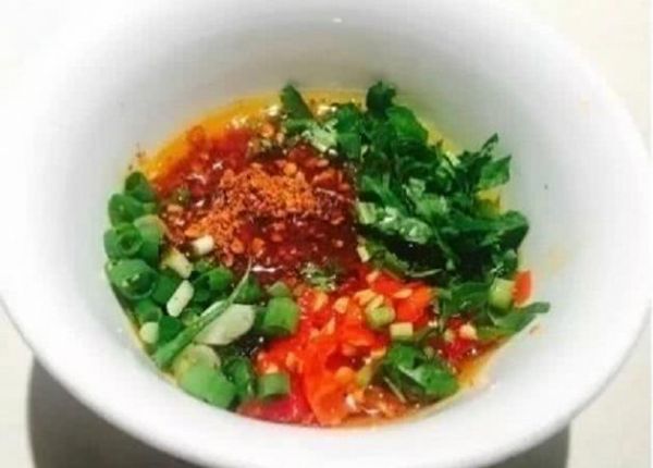 吃火鍋就怕蘸料沒調(diào)好，8種火鍋蘸料攻略，吃火鍋不擔(dān)心蘸料