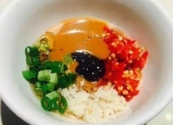 吃火鍋就怕蘸料沒調(diào)好，8種火鍋蘸料攻略，吃火鍋不擔(dān)心蘸料