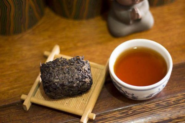 湖南華萊黑茶的功效（湖南華萊黑茶的功效與作用）
