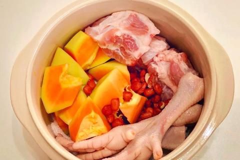 丰胸食物推荐_有效食材搭配与饮食秘诀分享