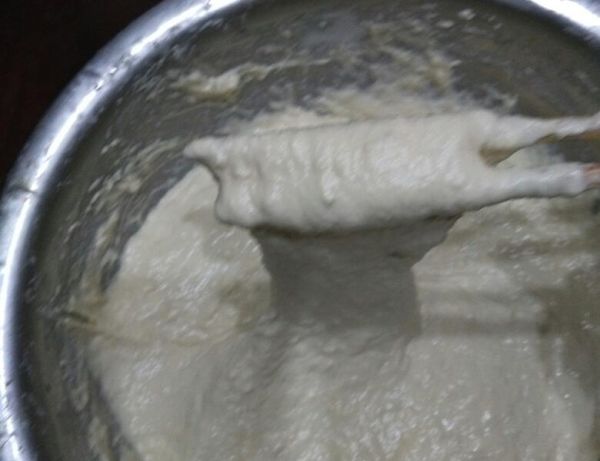 純奶手撕吐司的做法 步驟1