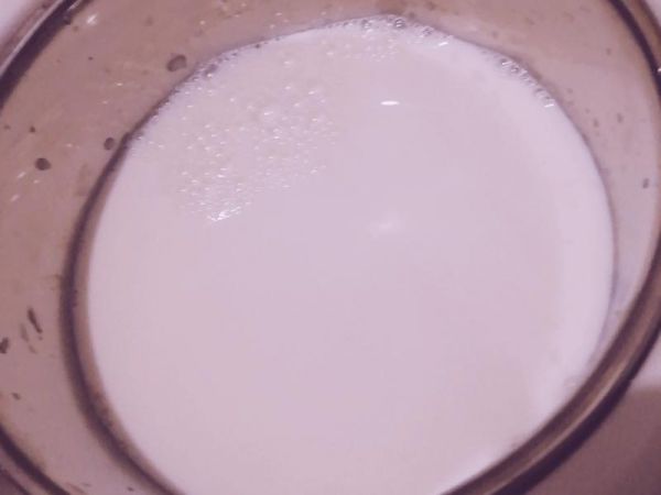 純奶手撕吐司的做法 步驟1
