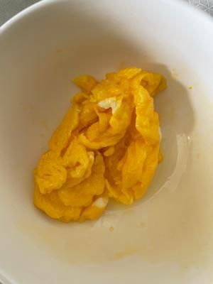【減脂餐】西紅柿炒雞蛋，超級(jí)簡(jiǎn)單快手的做法 步驟3