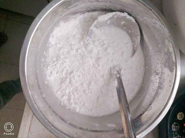 純奶手撕吐司的做法 步驟1