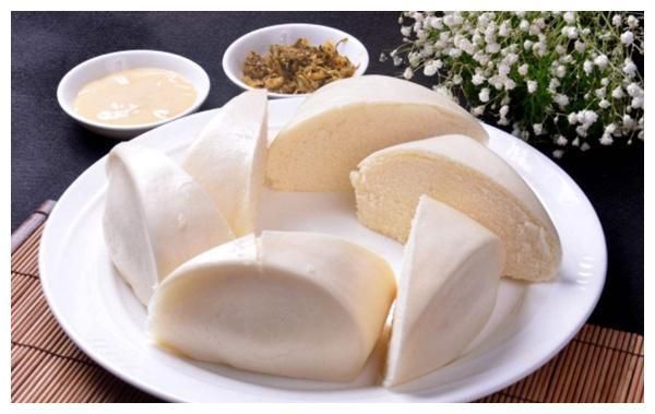 蒸饅頭還在用酵母？多加這“3樣”東西，饅頭又白又軟又香甜！
