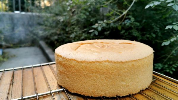 戚风蛋糕最详细的做法，细腻柔软，只要掌握这几点，新手也零失败