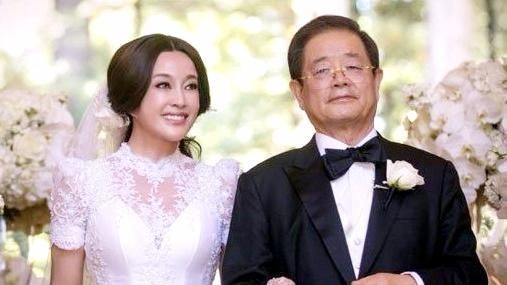 劉曉慶75歲老公加盟真人秀撒狗糧！稱要愛十生十世！