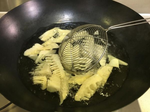 純奶手撕吐司的做法 步驟1