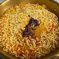 番茄拉面的做法图解2