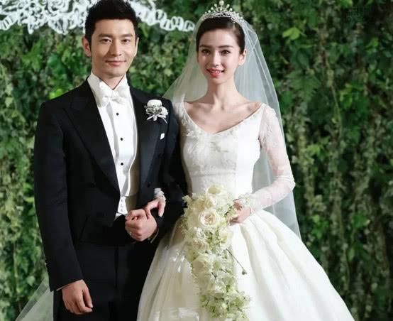 五對明星結(jié)婚照，第三對最甜，最后一對最有夫妻相！