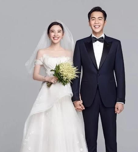 五對明星結(jié)婚照，第三對最甜，最后一對最有夫妻相！