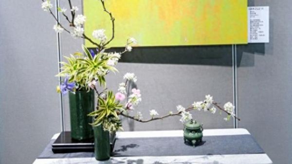 春意盎然中，聆听绘画与青瓷的对话__春意盎然中，聆听绘画与青瓷的对话