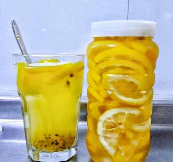 夏季必備美顏健康飲品！自制百香果檸檬蜂蜜