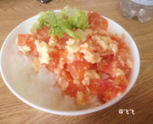 電飯鍋版無油番茄炒蛋蓋澆飯的做法