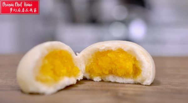 香濃奶黃包這樣做超簡(jiǎn)單，濃郁爆漿的奶黃餡，必學(xué)中式小點(diǎn)！