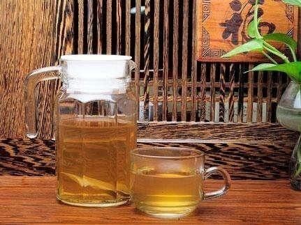 出現(xiàn)大肚腩、身體虛、濕氣重？飯后喝一杯，祛除濕氣健康輕松