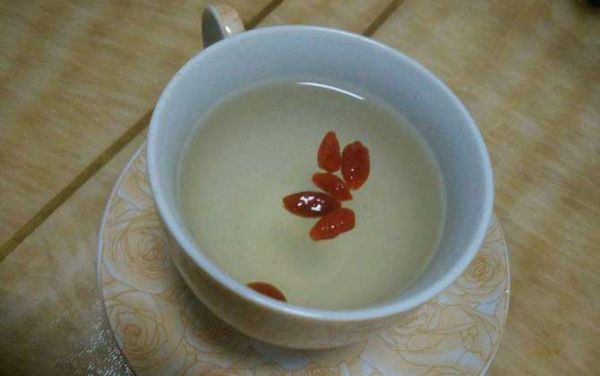 蜂蜜水