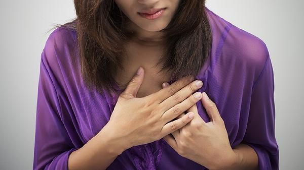 怎么防止產(chǎn)后乳房萎縮