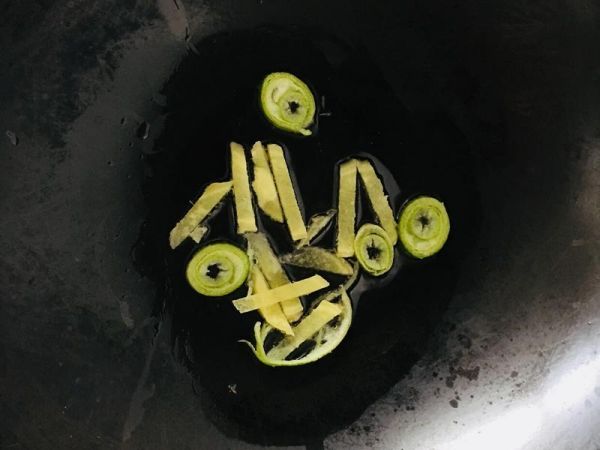 純奶手撕吐司的做法 步驟1
