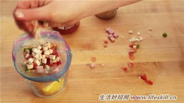 教你用保鮮袋制作早餐蛋卷，無油膩更健康~