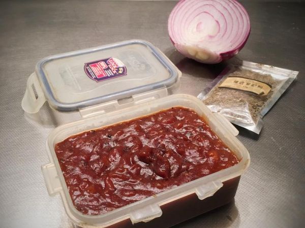 純奶手撕吐司的做法 步驟1